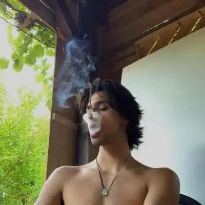 萧芮涵